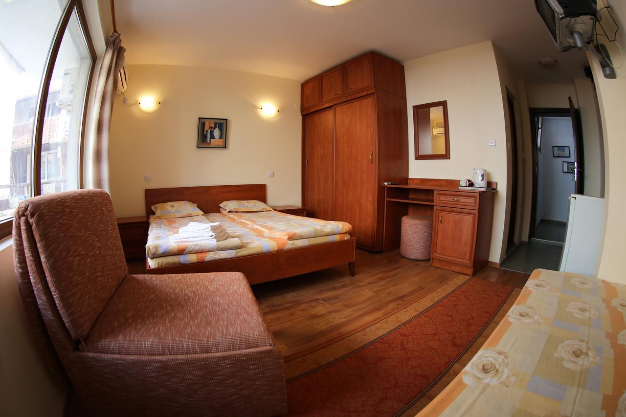 Aurora Guest House Nessebar Extérieur photo