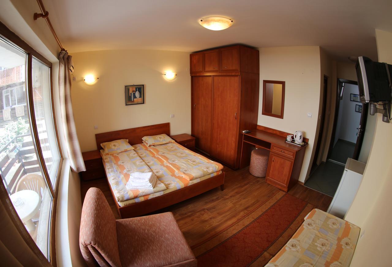 Aurora Guest House Nessebar Extérieur photo
