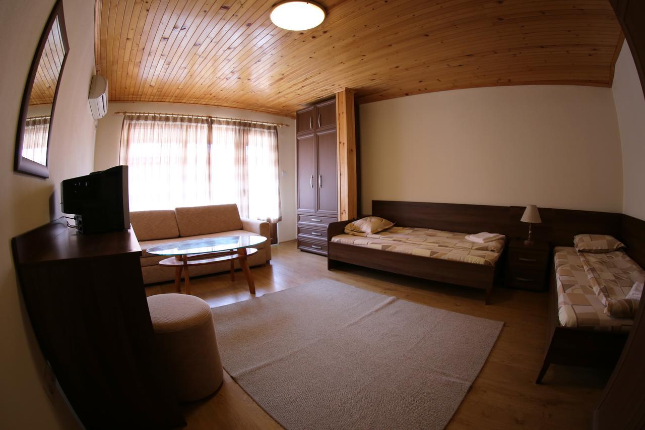 Aurora Guest House Nessebar Extérieur photo
